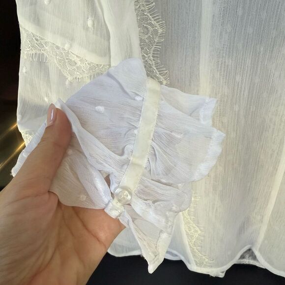 Silvian Heach Victorian Style Lace Blouse - Picture 4 of 7